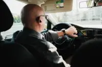 Devenir chauffeur Uber : Guide complet